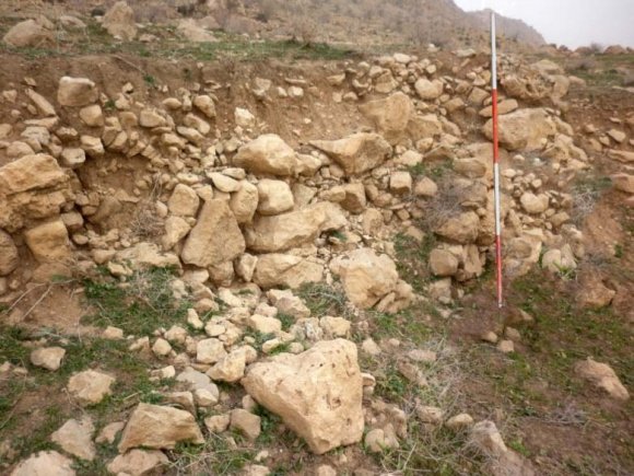 Figure 9 : a view of The ruined village of KolahSheg's Architecture-View to south-west
