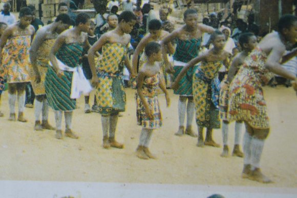 Figure 2 : Variety of Brown Rice (Amu) Dishes